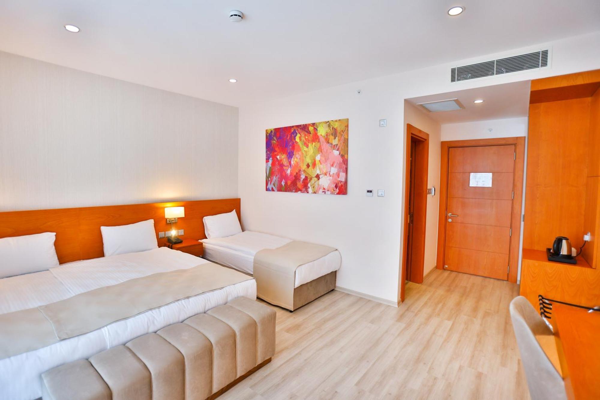 Caddem Inn Hotel Famagusta  Zewnętrze zdjęcie